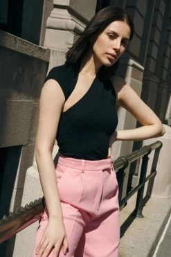 Marcella Manhattan Sleeveless Top