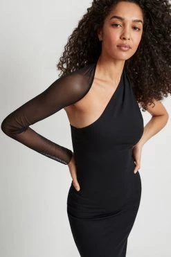 Marcella Cocktail Manhattan Mesh Sleeve Gown