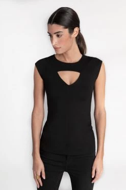 Marcella Aloni Top Tops & Tunics