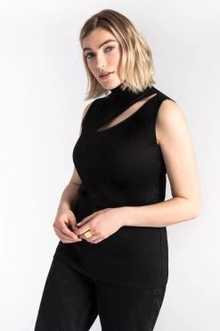 Marcellamoda Tops & Tunics Lilah Top