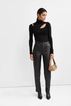 Marcella Tops & Tunics Dahlia Top