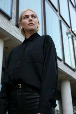 Marcellamoda Tops & Tunics Raphaela Boyfriend Shirt